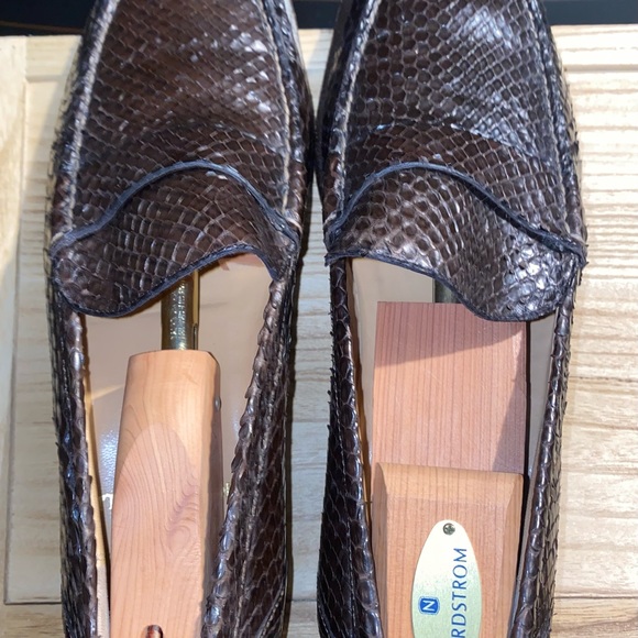 Bruno Magli Cesar brown reptile hard bottom loafers - Picture 5 of 7